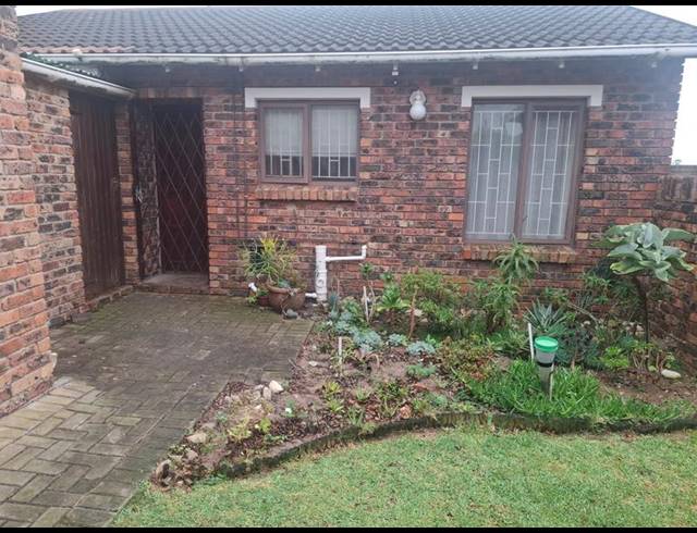 2 BEDROOM PROPERTY TO RENT IN LORRAINE